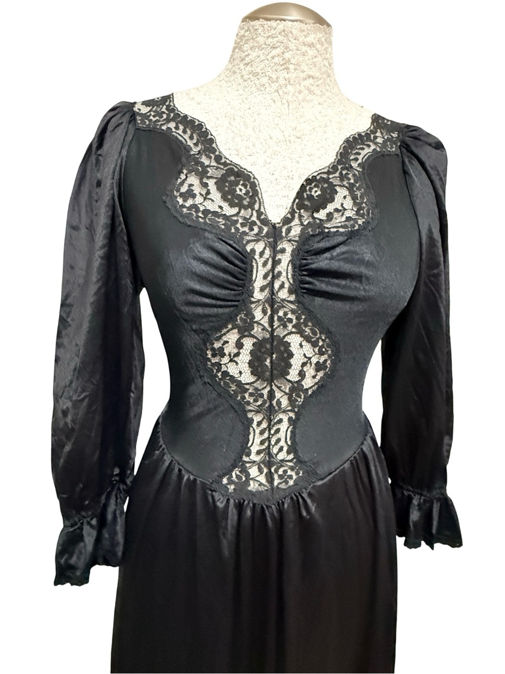 Vintage Black Lace-Detail nylon Nightgown - Women Intimates S